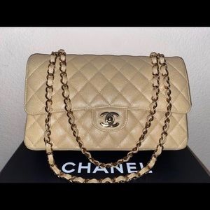 💎 IRIDESCENT CHANEL CLASSIC FLAP BAG